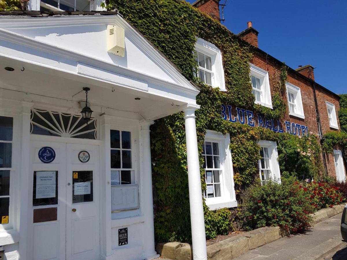 Blue Bell Hotel Belford Exterior foto