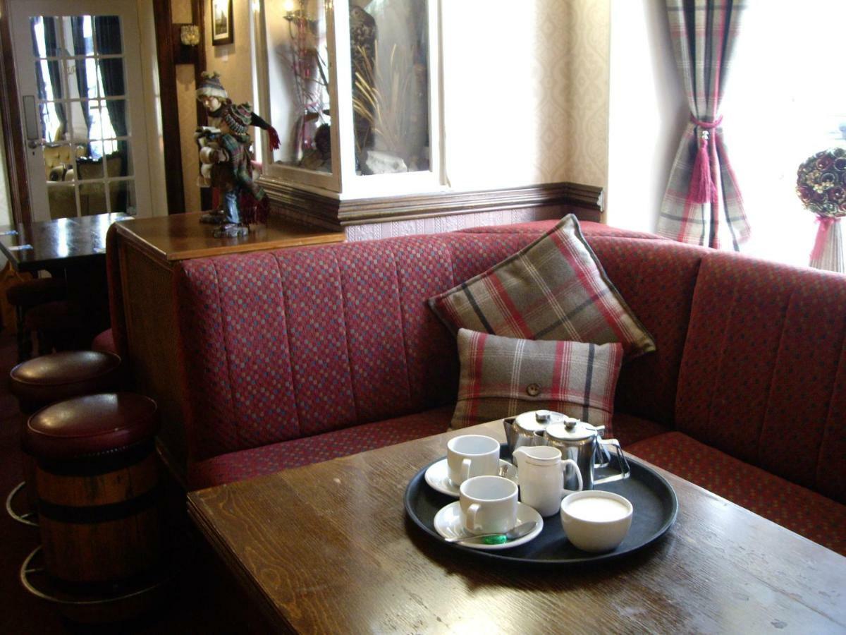 Blue Bell Hotel Belford Exterior foto