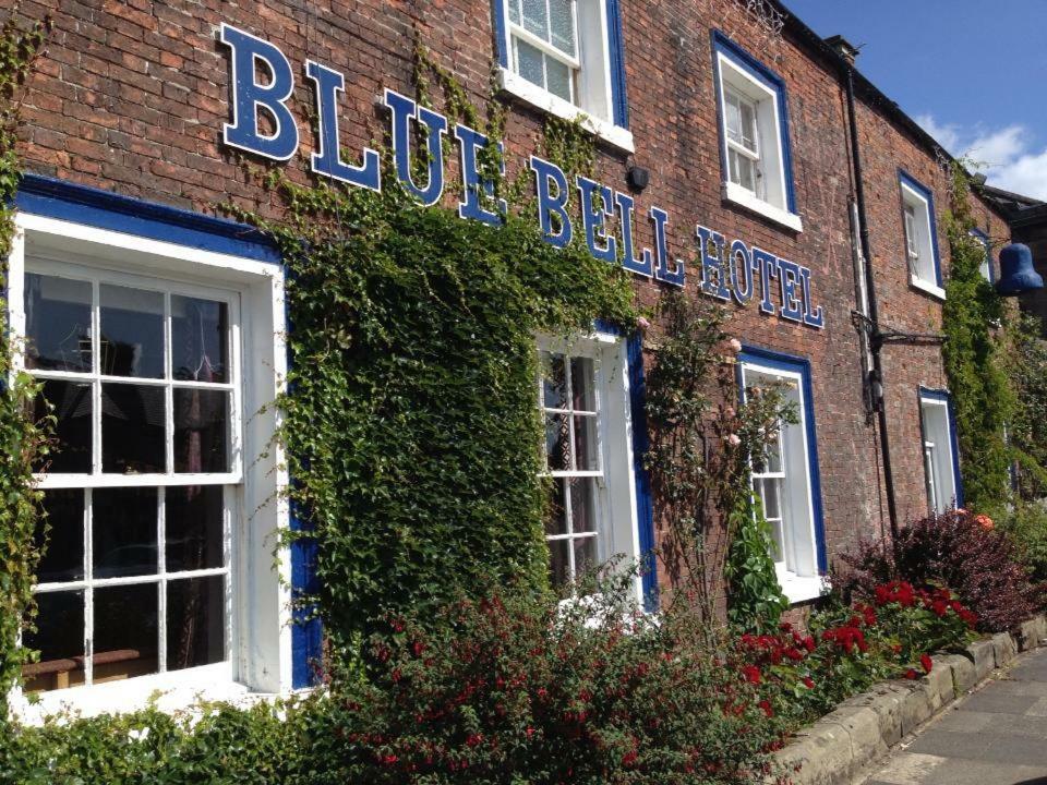 Blue Bell Hotel Belford Exterior foto